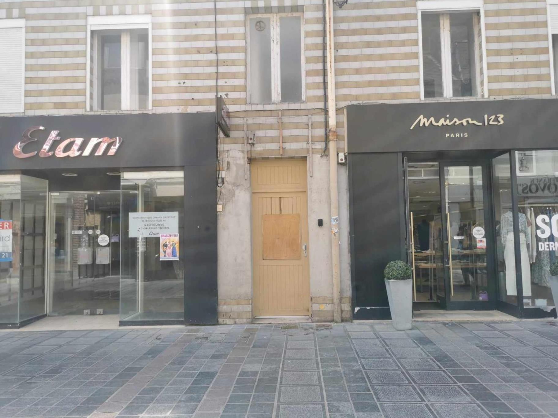 Le Bourbon Hypercentre Apartment Charleville-Mezieres Exterior photo